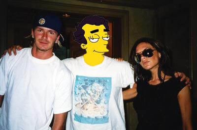 David & Victoria Beckham in a Madrid pub. Posh acted like more of a celeb than Becks did, but I guess it was because he had a beer in one hand.