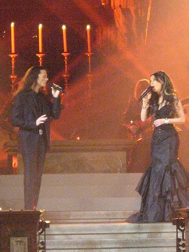 Singing PasiÃ³n with Sarah Brightman in Vienna, 2008