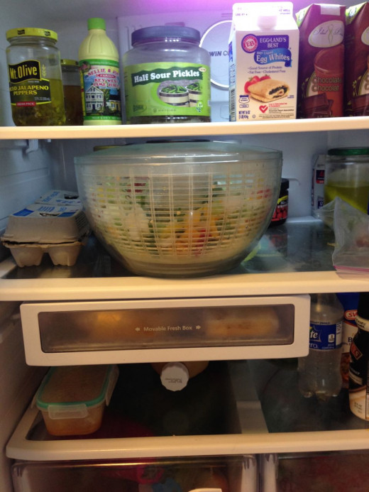 See how easily it fits right into the refrigerator?
