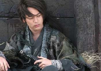 Satoshi Tsumabuki as "Hyakkimaru" in the film adaptation of Osamu Tezuka's Dororo (2007)