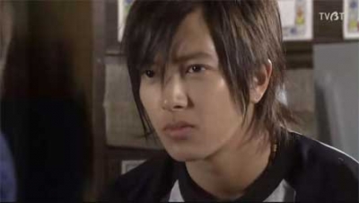 Tomohisa Yamashita as "Akira Kusano" in Nobuta wo Produce (2005)
