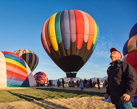 Ballons preparing to rise