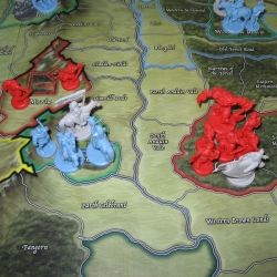 Lorien threatened by troops in Dol Guldur