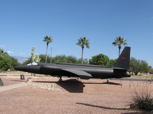 U-2 Aircraft on static display at Davis-Monthan AFB in Tucson, AZ (photo copyright 2008 by Chuck Nugent)