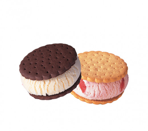 Baskin Robbins Japan also makes these delicious ice cream sandwiches.