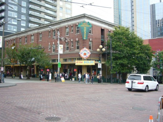 Green Tortoise Hostel - Seattle, WA