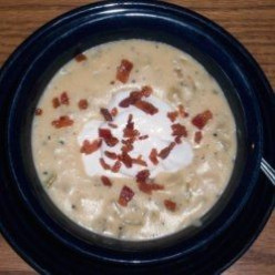 Homemade Cheesy Potato Soup