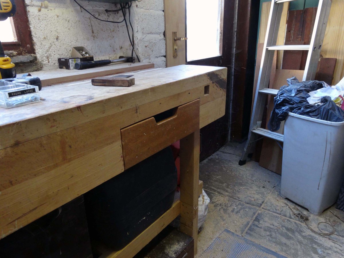Drawer fitted to workbench