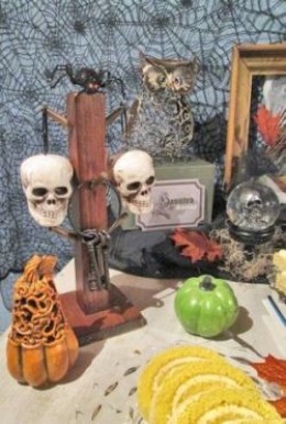 Vintage Halloween Dessert Table