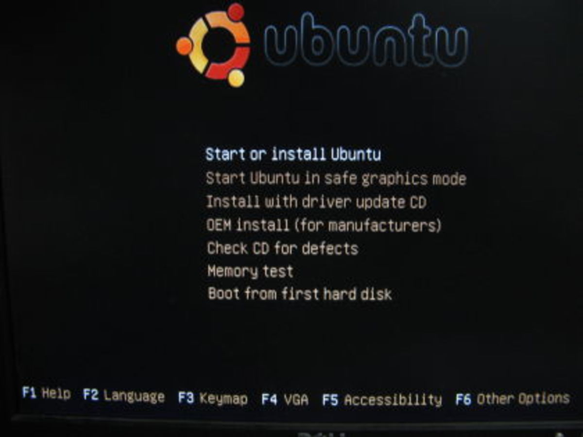 Ubuntu'yu yklemeden balatmay sein, altr CD'den karn (LiveCD)