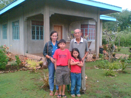 My Father, mother, my daughter Zara, and my nephew A-Boy, taken at my parents' place in Panglao, Bohol