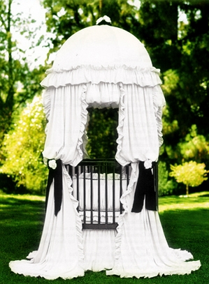 From the Little Miss Liberty Fantasy Collection...This is Nob Hill Universal Canopy Set and it can be found at The Round Baby Crib Company... www.theroundbabycribcompany.com