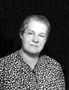 This is Daisy Smith.  Marie was born to the late Daisy and Rev. Harry W Smith in El Dorado, Kansas, December 7, 1928.