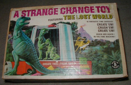 The toy came in one of Mattel's most wonderfully designed l boxes ever. Two of the sides were in full colorful artwork of strange creatures.
