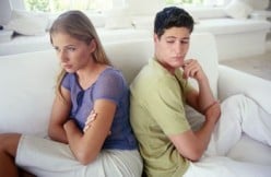 5 Signs Your Relationship Is Over