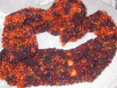 Rust and Blue and beaded, too. A knobbly type of 'Infinity' scarf.