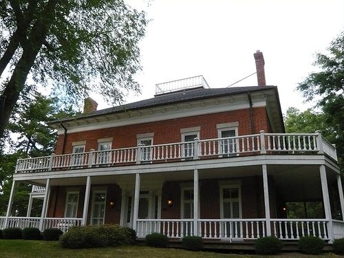 Rumours of hauntings at the Van Horn Mansion in Newfane, NY have been around for many years. Built in 1823 by Judge James Van Horn, it is the site of Newfane's first meeting. The grave of Malenda Van Horn, wife of James Van Horn Jr., is located in th