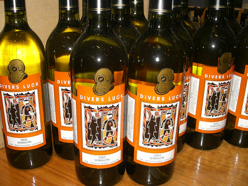 Australian Semillon Wine by DiverSluck in Flickr