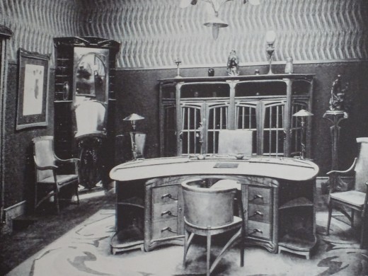 Freud's Office Chair