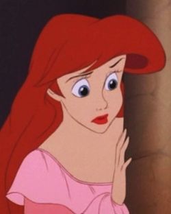 Ariel's Nightdress (Screencapture from the DVD)