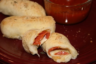 Easy Pepperoni Pizza Bread Directions