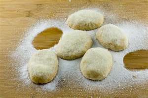 Polvoran (Shortbread Cookies)