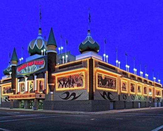 The Corn Palace Image Credit: http://www.cornpalace.com/index.php