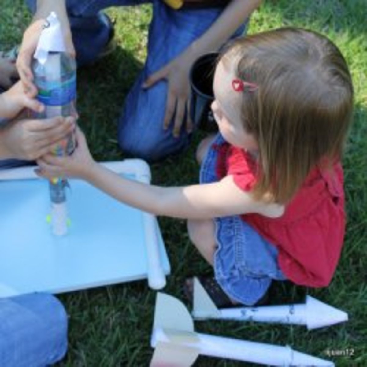 Designing and launching rockets 