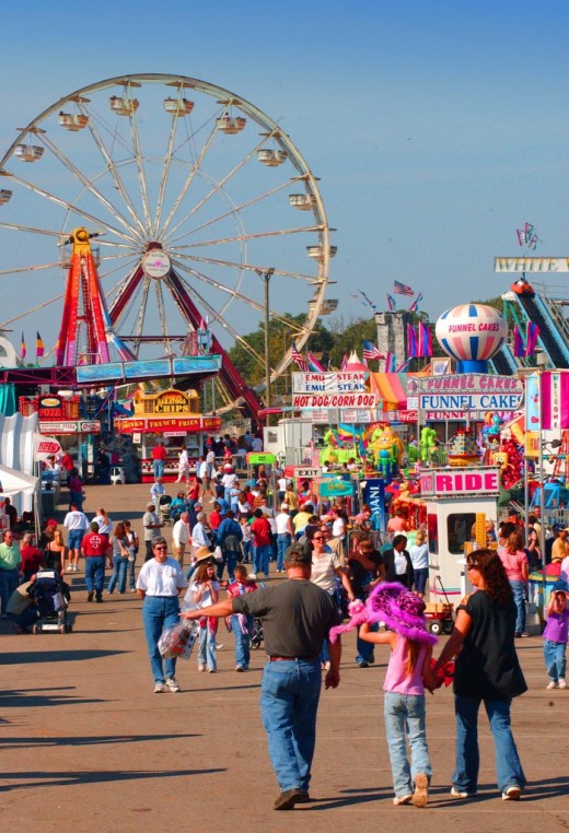 View of the North Carolina State Fairgrounds, before the Second American War (2017-2019). View of the North Carolina State Fairgrounds, before the Second American War (2017-2019).