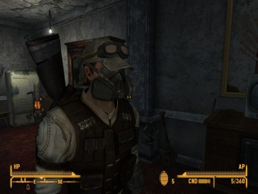 Hat with goggles, mask and sunglasses