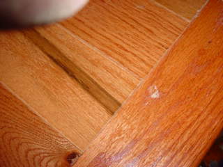 Set nail Hole waiting for Putty