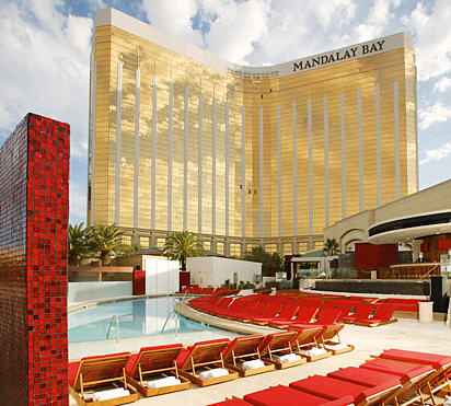 Mandalay Bay pool