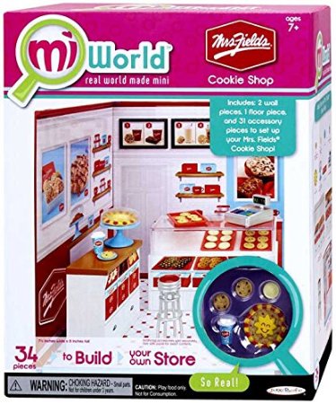Picture of the boxed Mrs Fields Cookies playset