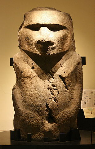 Easter Island Statue