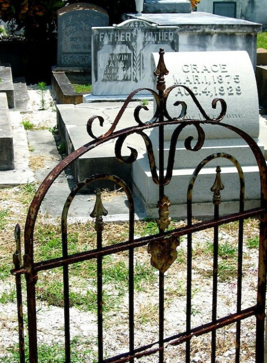 The Cemeteries Of Key West Are Some Of The Spookiest And Most Haunted Places In America. If you want to see a ghost this is the place to go. 