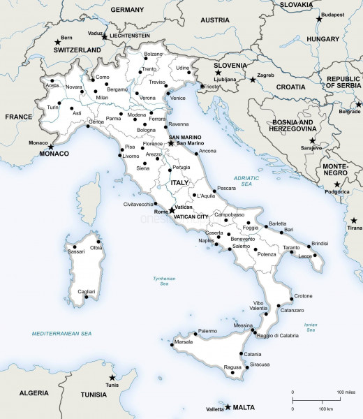 Political vector map of Italy.