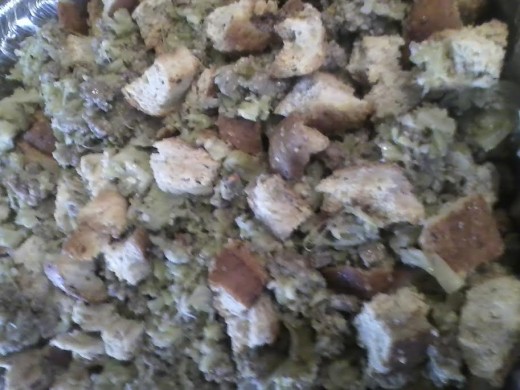 Here the stuffing is assembled, with the chicken broth poured over the top and as you can see, it is not soggy!