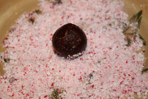 Roll the chocolate dough into small balls and then roll in the candy cane dust like a snowball! 