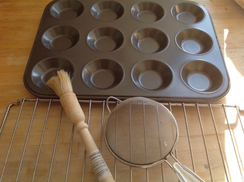 Mince Pie tray, small sieve and egg brush.