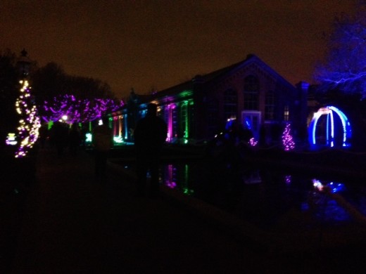 Approaching the Linnean House, one of the most beautiful buildings.  