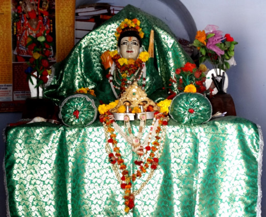 Inside Bharat temple