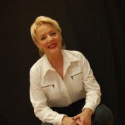 Design Diva profile image