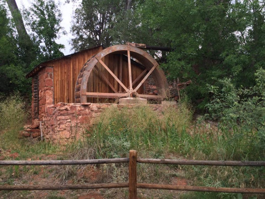 The Weird and Haunted Sedona, AZ: A Hotspot of Ghost and Alien Activity