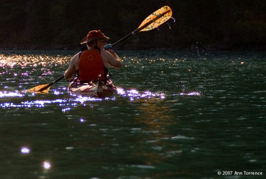 Kayaking Lake Yellowstone