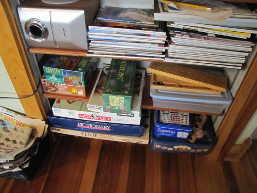 A stack of magazines, some light reading, games suitable for all ages and you are ready for visitors. 