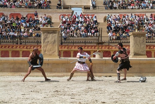 Puy du Fou: gladiators