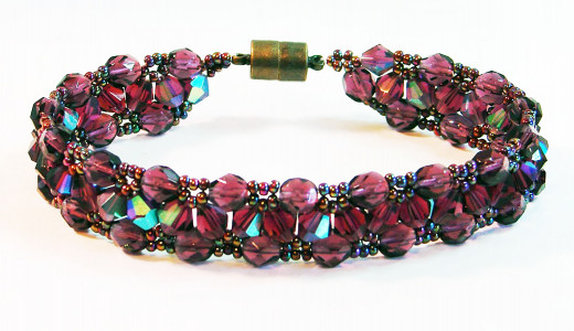 Triangle weave bracelet (free pattern at Around the Beading Table)