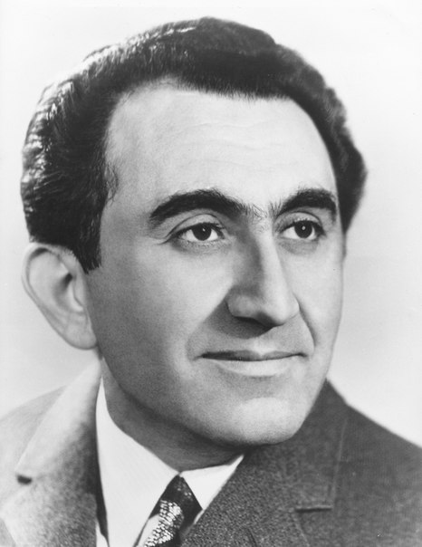 Tigran Petrosian (1929 - 1984)