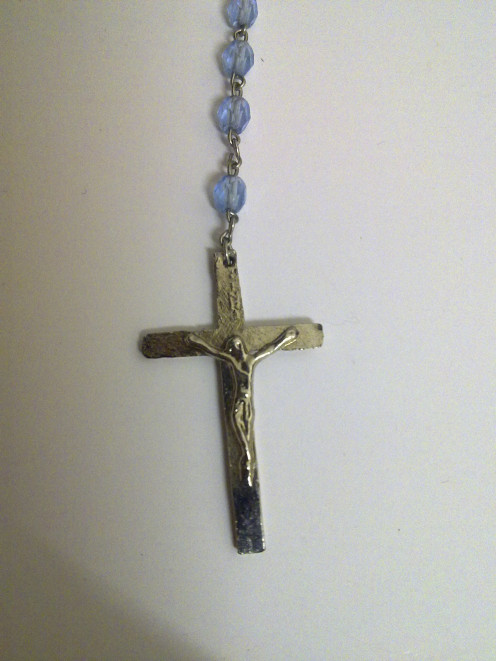 I always pray with my rosary every day, a way to talk with Jesus Christ
