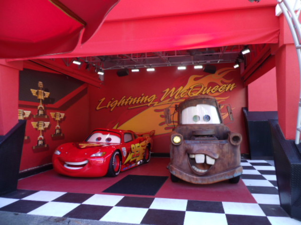 You can even meet Lightning McQueen and Mater!